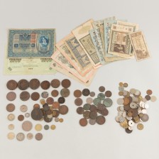 Erä ulkomaisia kolikoita ja seteleitä